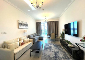 Modern & Cozy 1-BR in Business Bay